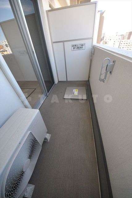 21/30 バルコニー