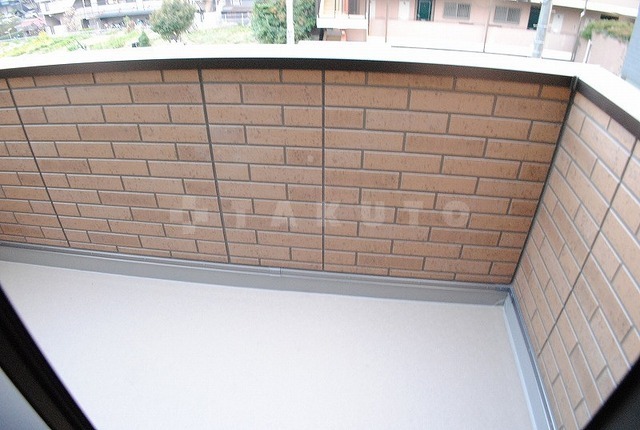 16/28 バルコニー