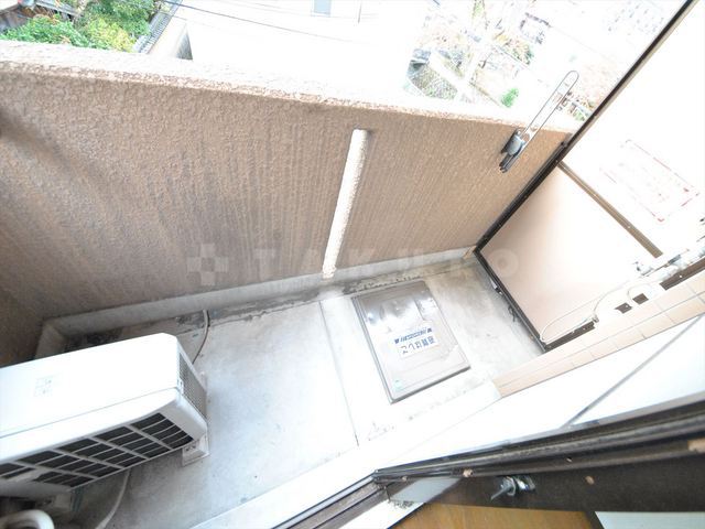 14/22 バルコニー