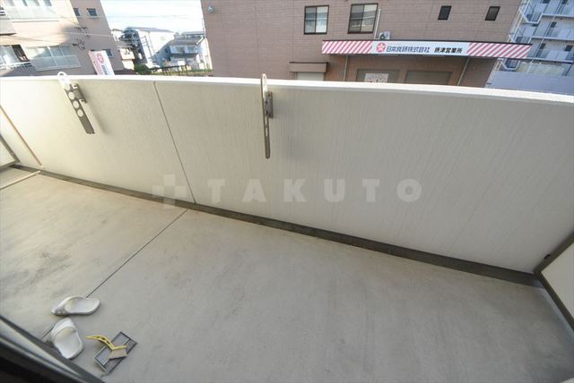 22/27 バルコニー