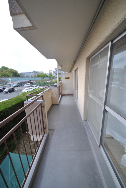 19/30 バルコニー