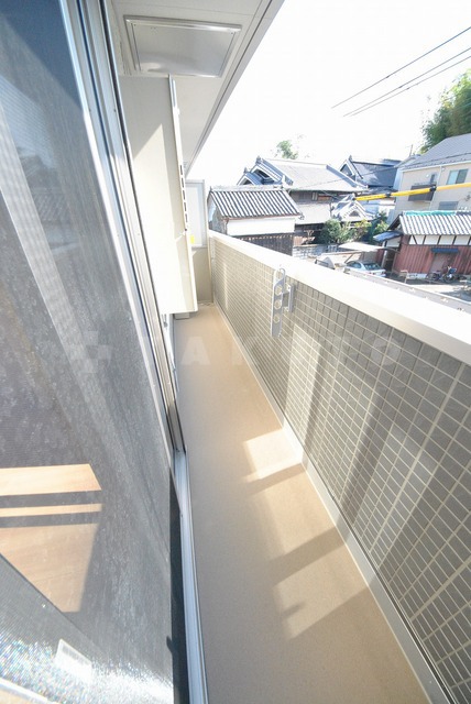 18/26 バルコニー