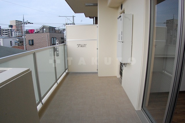 17/30 バルコニー