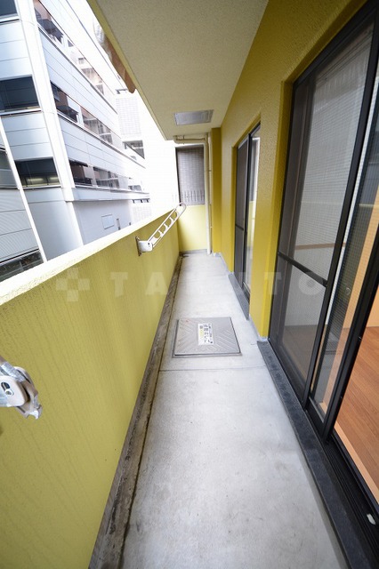 25/30 バルコニー