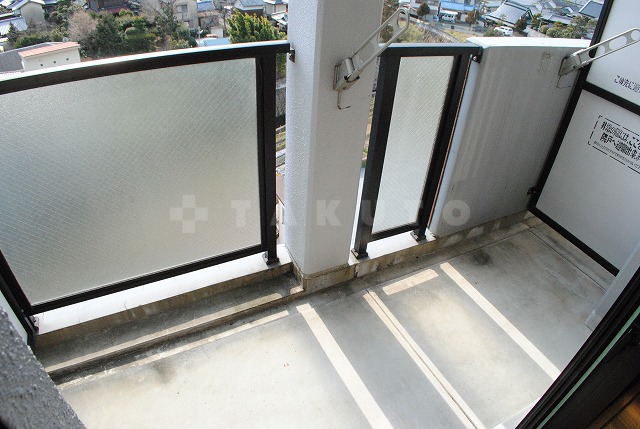 23/30 バルコニー