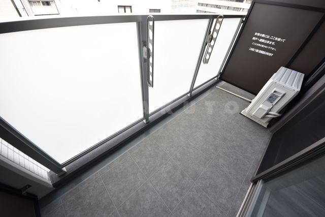 20/30 バルコニー