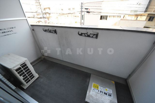 20/30 バルコニー