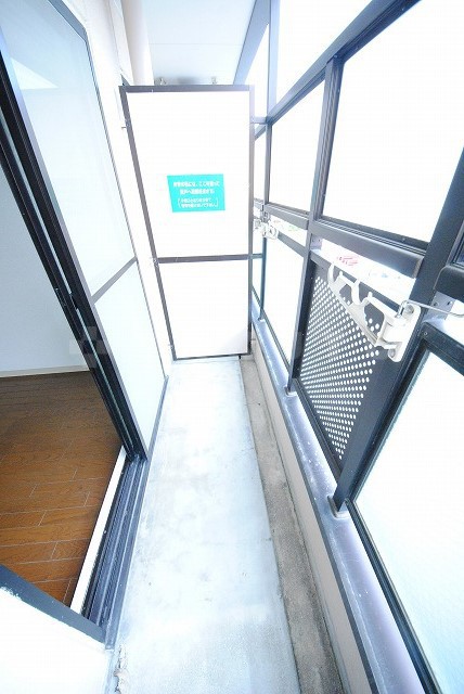 20/30 バルコニー