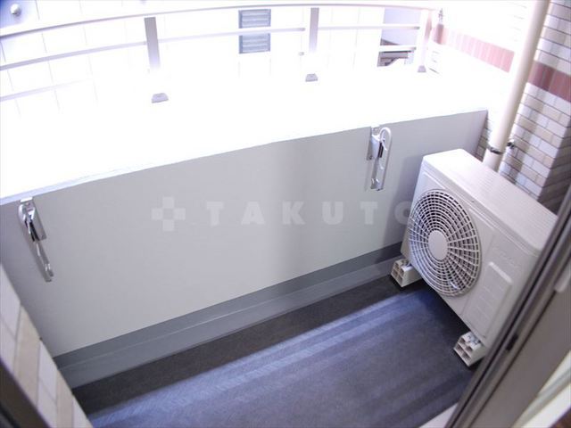 17/28 バルコニー