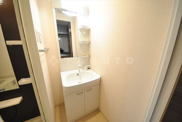 22/30 洗面