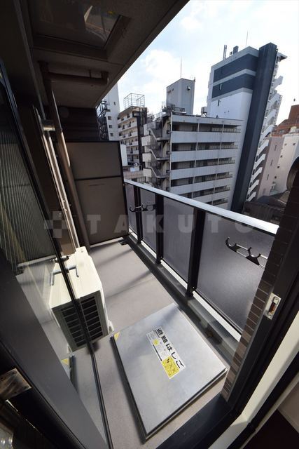 20/28 バルコニー