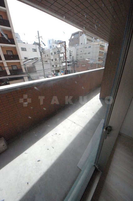 13/21 バルコニー