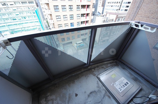 13/23 バルコニー