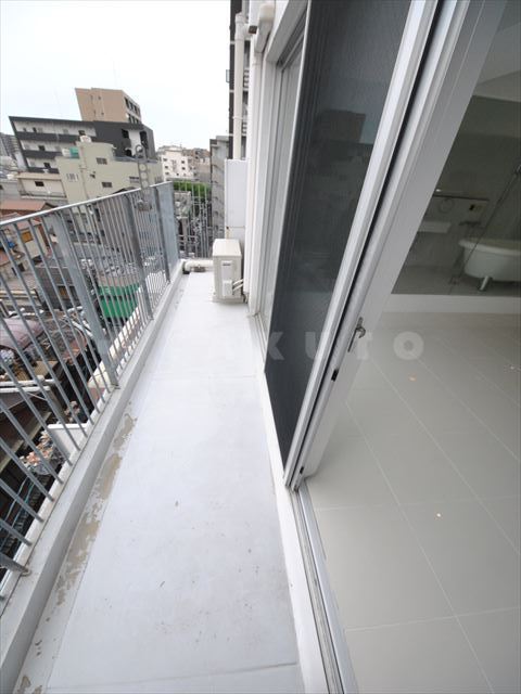 13/28 バルコニー