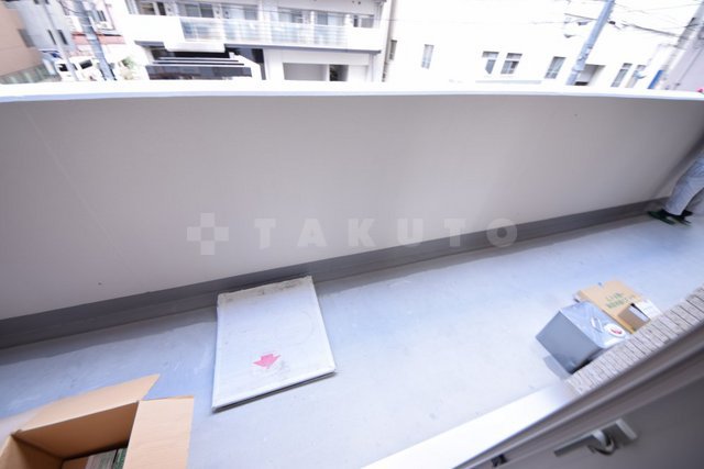 25/30 バルコニー