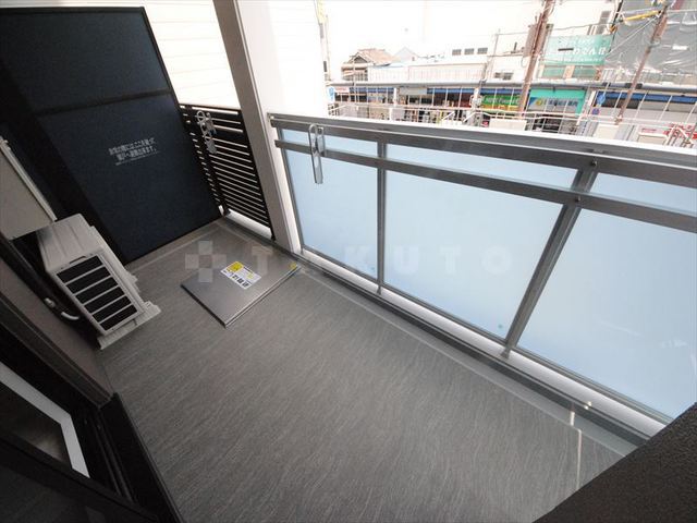19/29 バルコニー