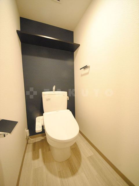 13/30 トイレ