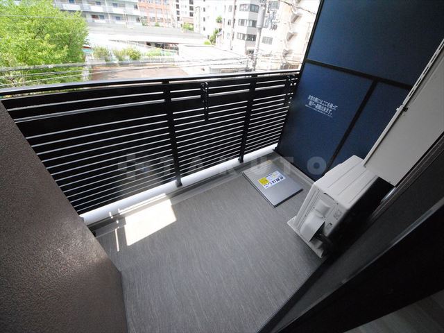 20/30 バルコニー