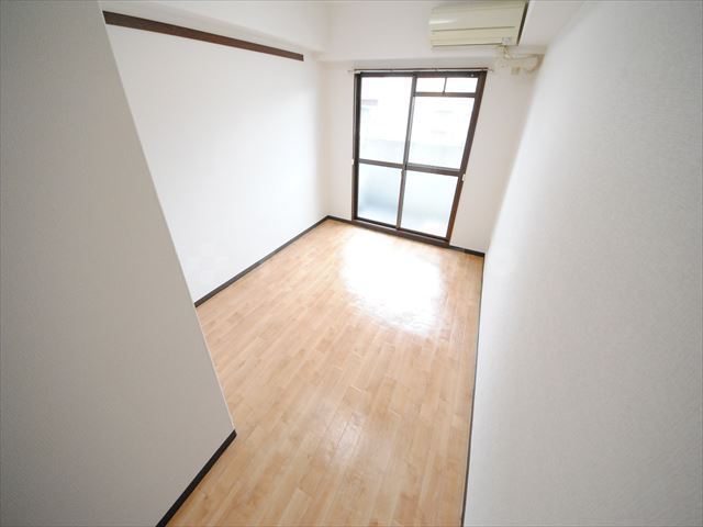 5/30 寝室
