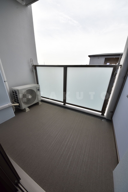 15/27 バルコニー