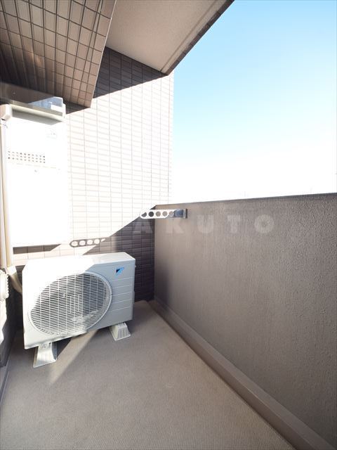 18/29 バルコニー