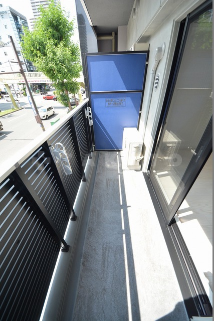 15/28 バルコニー