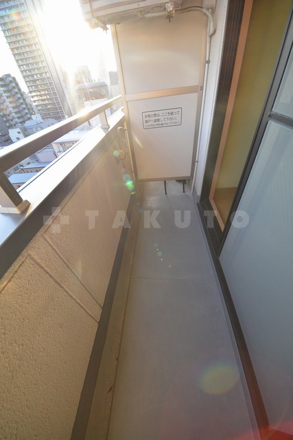 25/30 バルコニー