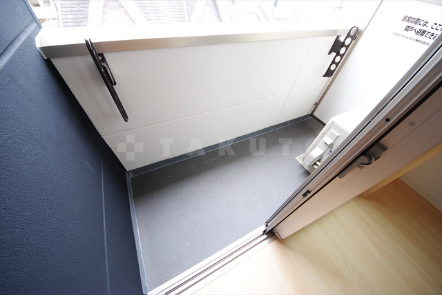 18/30 バルコニー