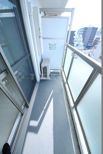 19/30 バルコニー