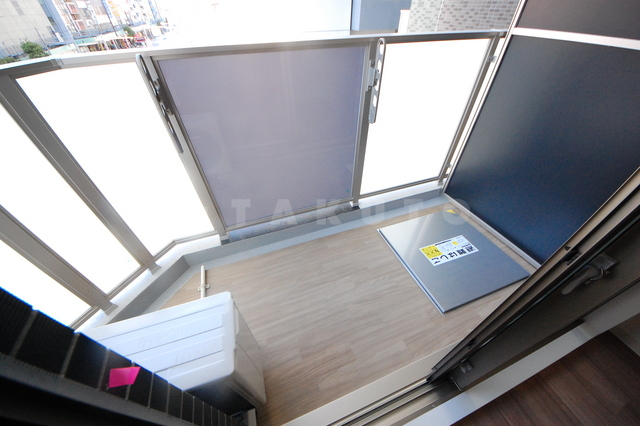 26/30 バルコニー