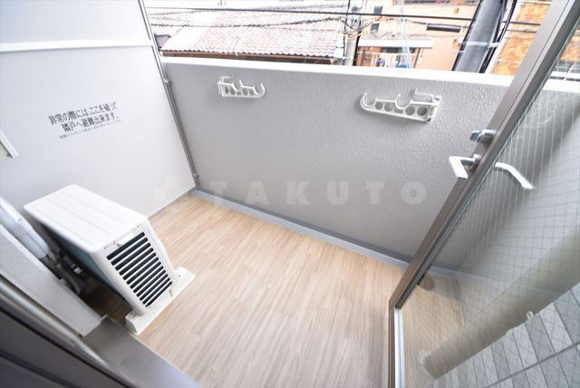 23/30 バルコニー