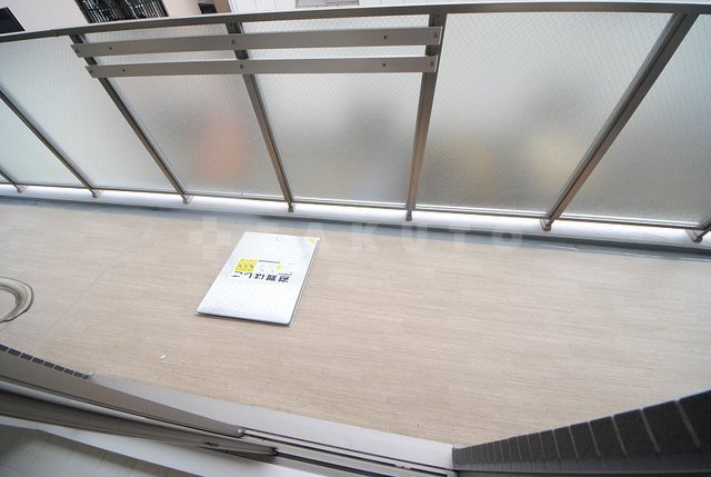 19/29 バルコニー