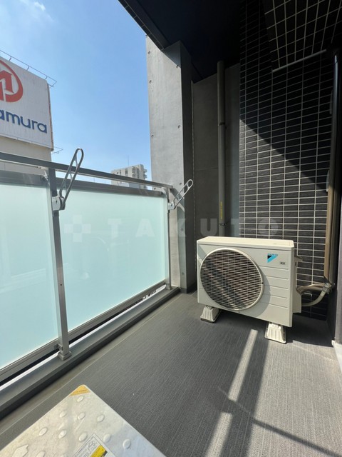 14/28 バルコニー