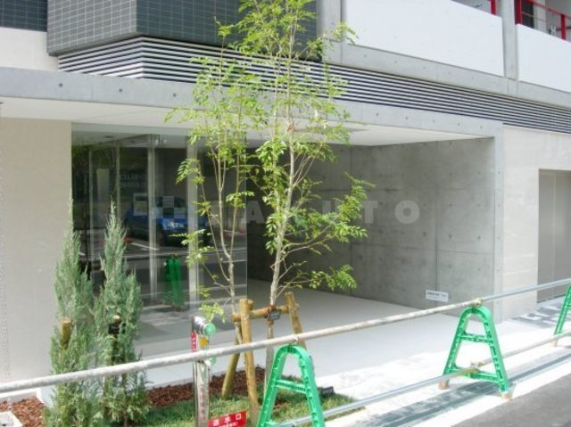 15/25 エントランス