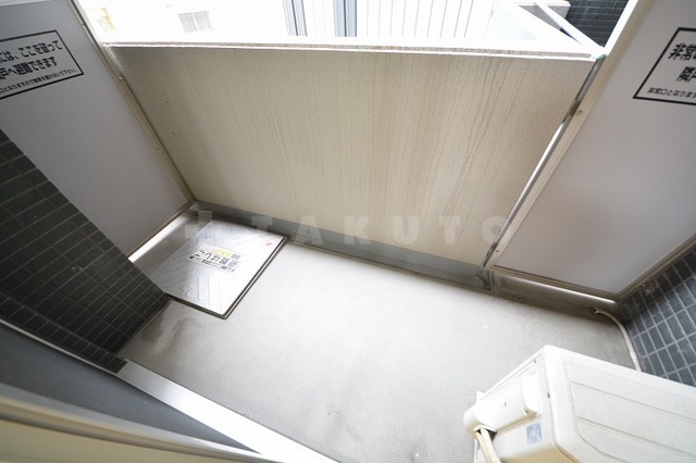 22/30 バルコニー