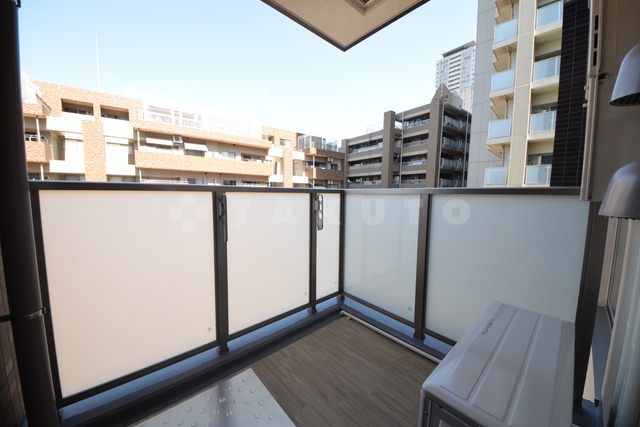 13/23 バルコニー