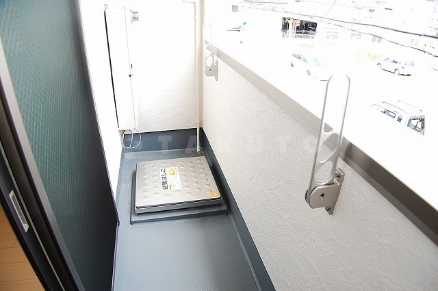 13/22 バルコニー