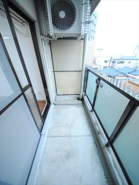 20/30 バルコニー