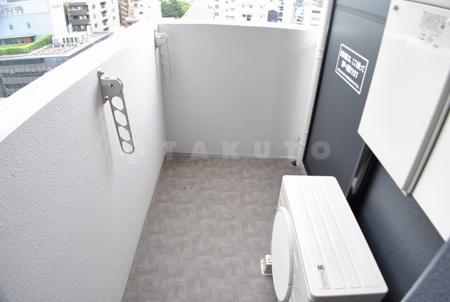 23/30 バルコニー