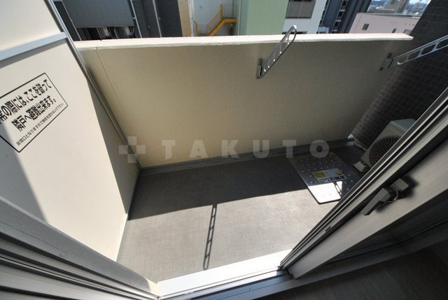 17/30 バルコニー