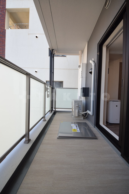 21/30 バルコニー