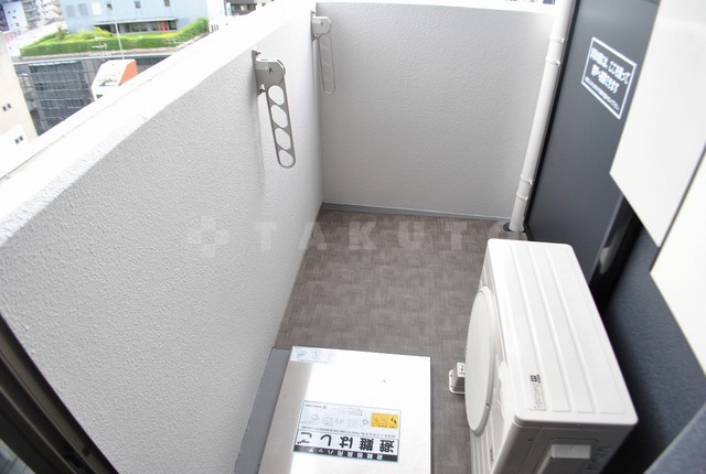 15/28 バルコニー