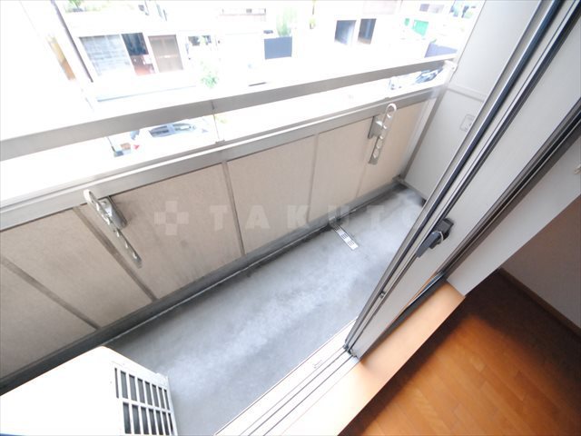 20/30 バルコニー