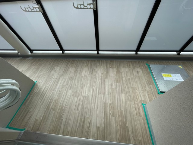 20/30 バルコニー