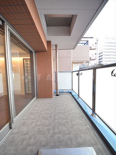 21/30 バルコニー