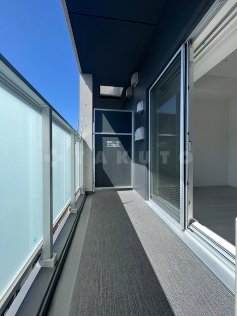 26/30 バルコニー