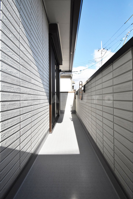 25/30 バルコニー