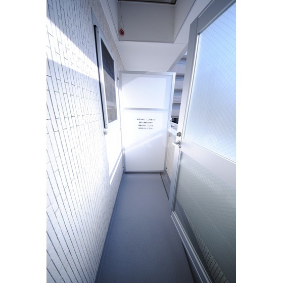 18/26 バルコニー