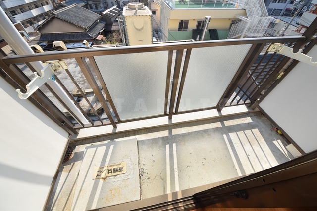 16/25 バルコニー