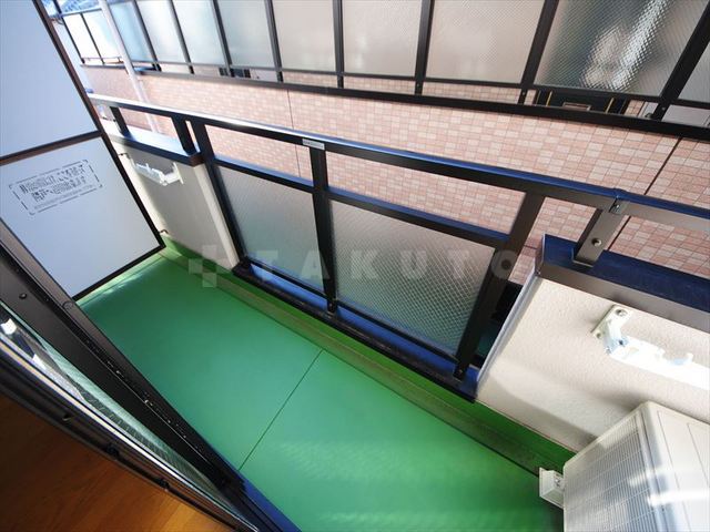 17/28 バルコニー